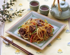 Malony japchae