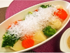 プチプチの温野菜サラダ