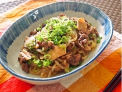 生マロニーと牛肉のバタぽん