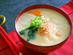 マロニー入り京風お雑煮