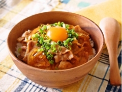 【NEW】マロニーのスタミナ丼