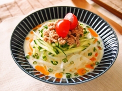 生マロニーで豆乳冷やしもちもち麺