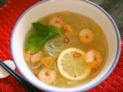 【NEW】マロニーでベトナム風スープ
