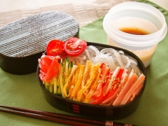 マロニーの冷麺風弁当